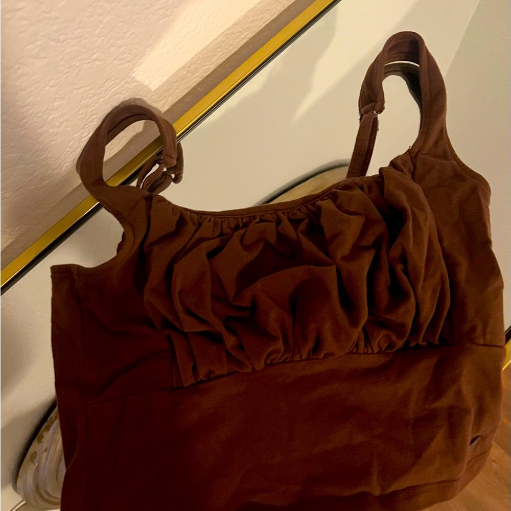 Hollister Co. brown tank crop top XS